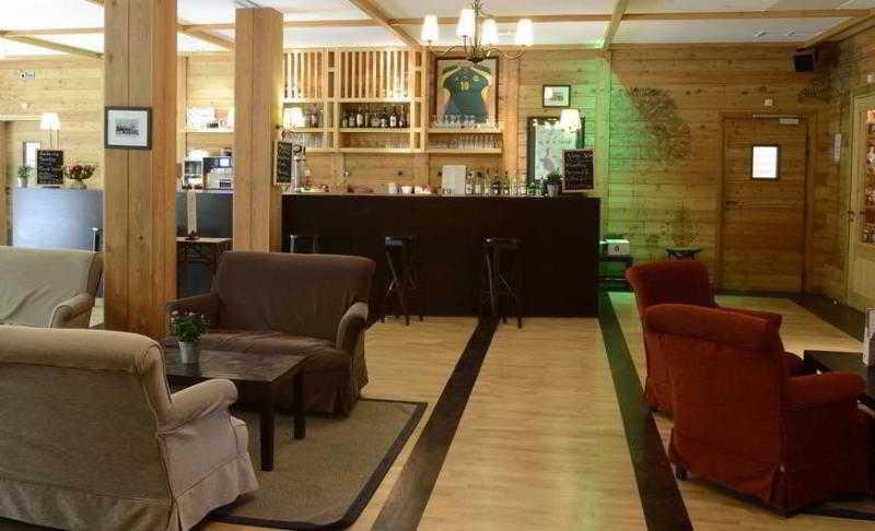Hotel Des Trois Hiboux Plailly Ngoại thất bức ảnh